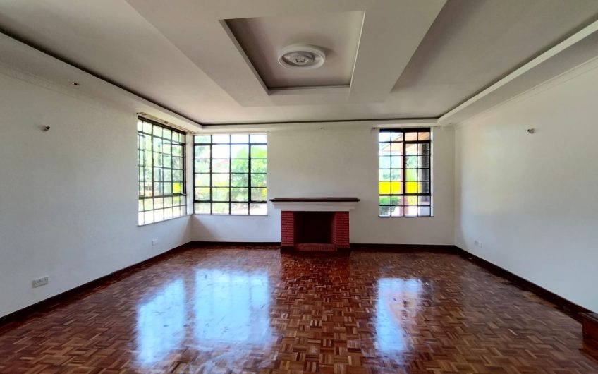 Luxury 5 Bedroom All-EnSuite House with DSQ on Half-Acre Private Garden in Karen Miotoni – Walk to The Hub