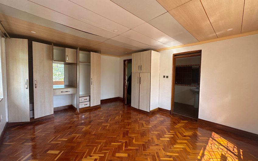 Spacious 4 Bedroom All En-Suite House with DSQ in Karen Hardy – Private Yard | 200K