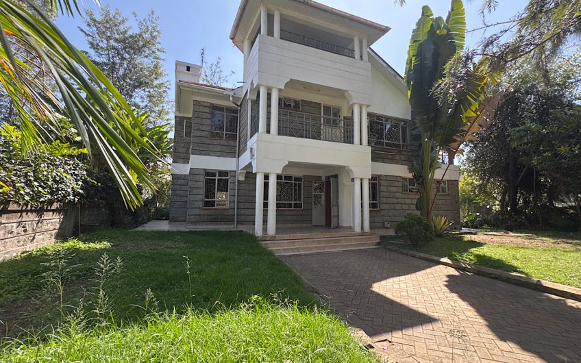 Spacious 4 Bedroom All En-Suite House with DSQ in Karen Hardy – Private Yard | 200K