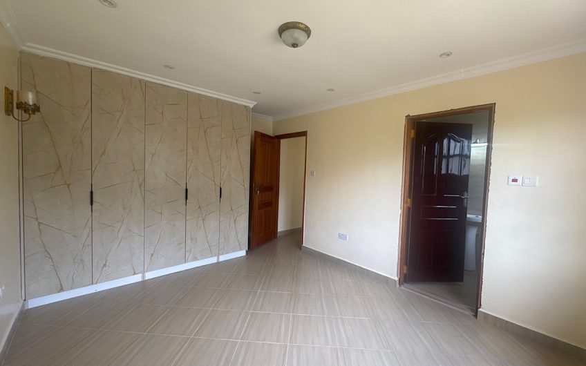 Spacious 4 Bedroom All En-Suite House with DSQ and Private Garden for Rent in Karen Kerarapon – Near The Hub Mall