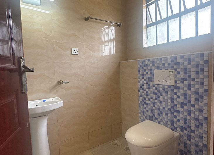 Spacious 4 Bedroom All En-Suite House with DSQ and Private Garden for Rent in Karen Kerarapon – Near The Hub Mall