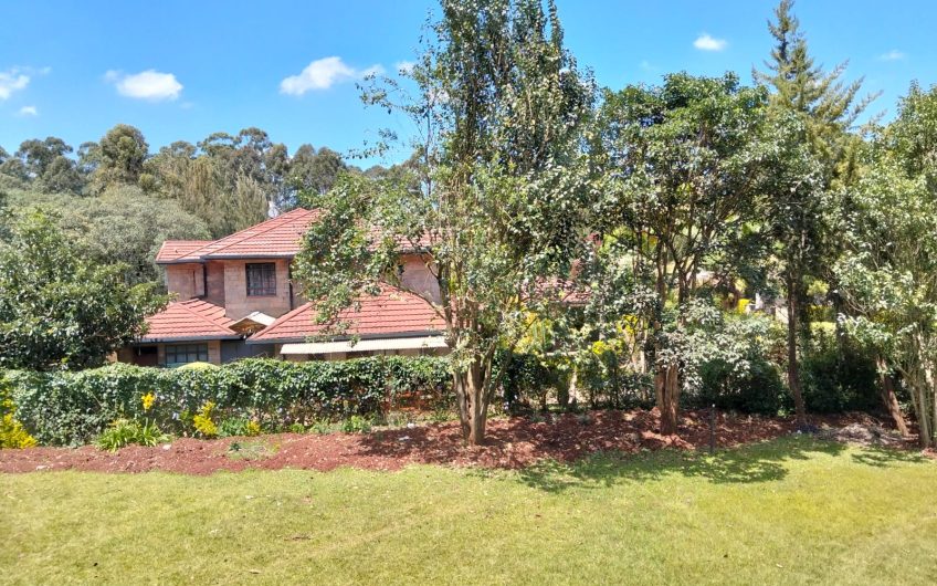 Luxury 5 Bedroom All-EnSuite House with DSQ on Half-Acre Private Garden in Karen Miotoni – Walk to The Hub