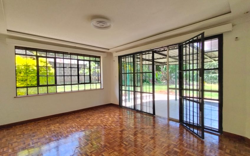 Luxury 5 Bedroom All-EnSuite House with DSQ on Half-Acre Private Garden in Karen Miotoni – Walk to The Hub